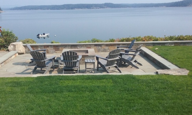 Flagstone Waterfront Patios & Fire Pit