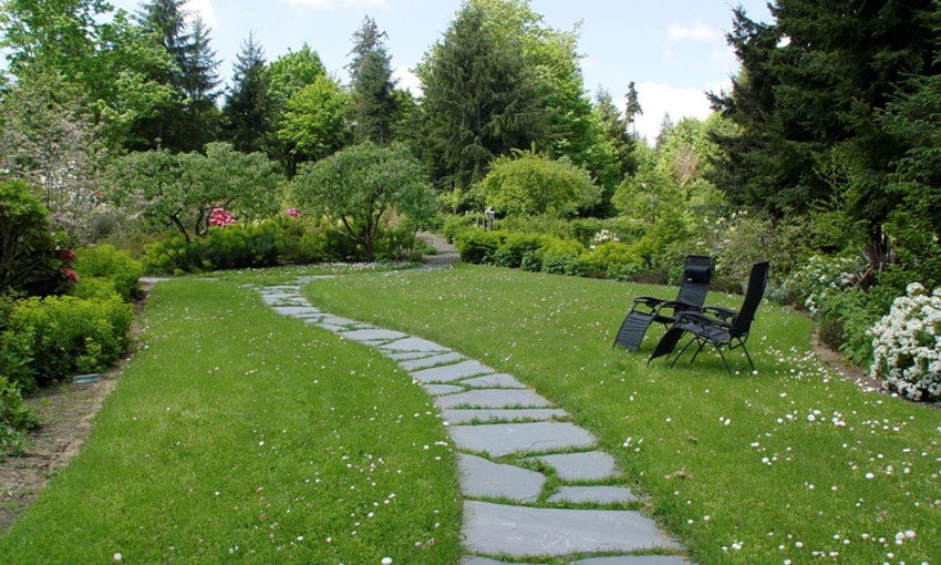 Flagstone Pathway