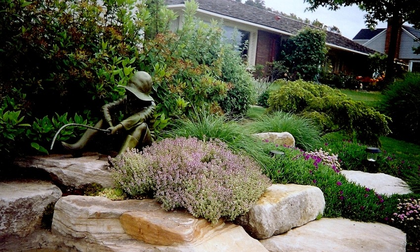 Bronze Statue Water Feature