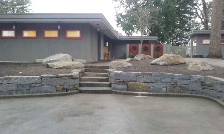 Large Boulder Retaining Wall - Minter Area